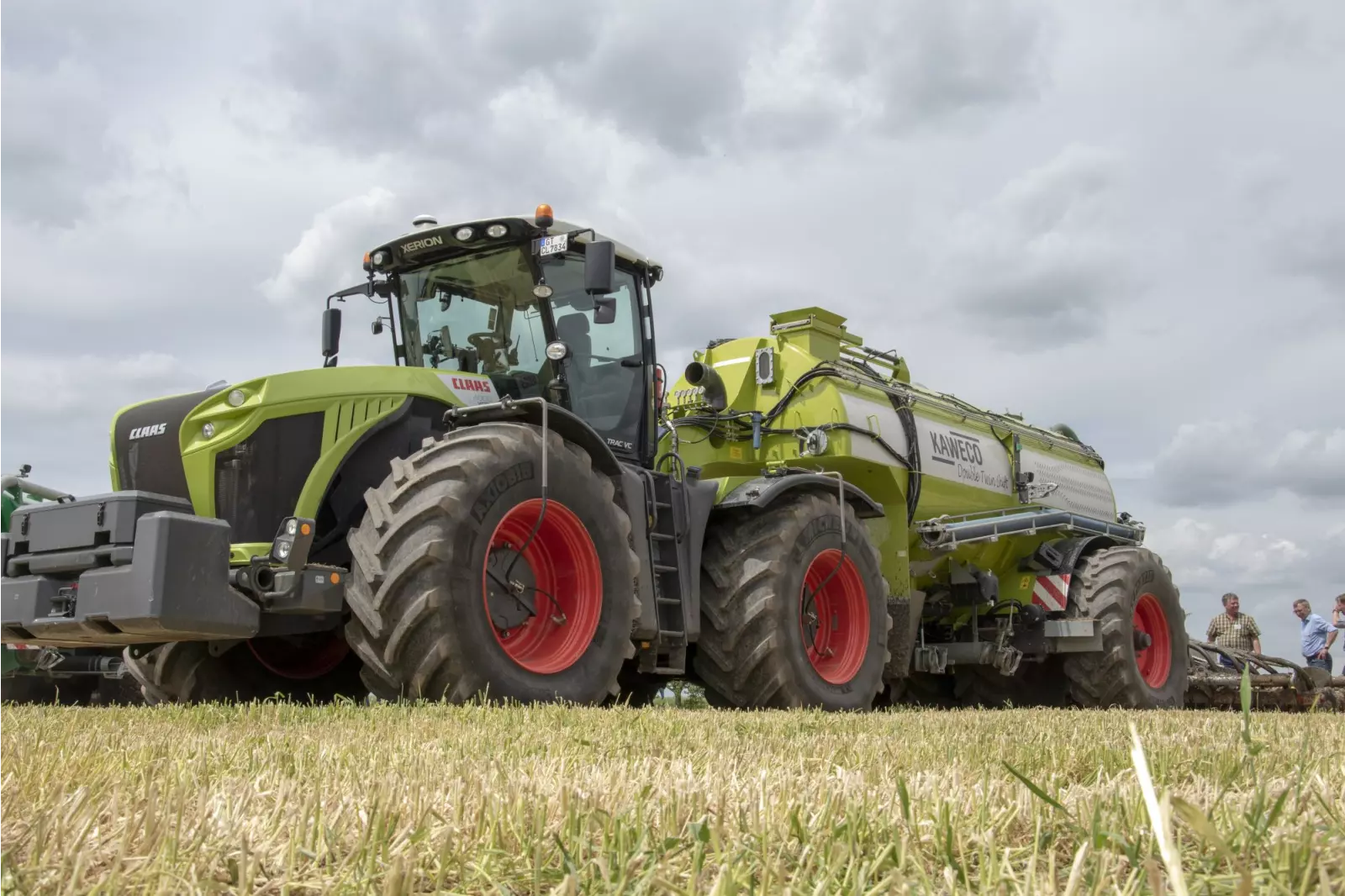 XERION Schwanenhals DTS